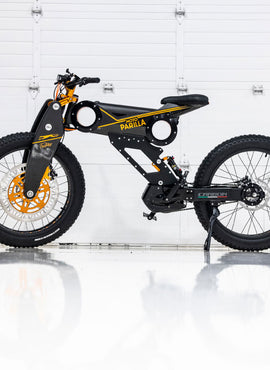 Moto Parilla Carbon Factory